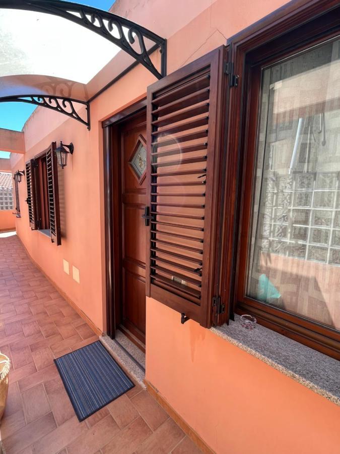 La Casa Di Orimari Sant'Antioco Exterior foto